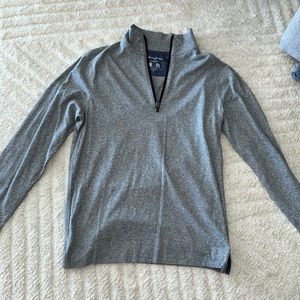 Banana republic quarter zip. Size small